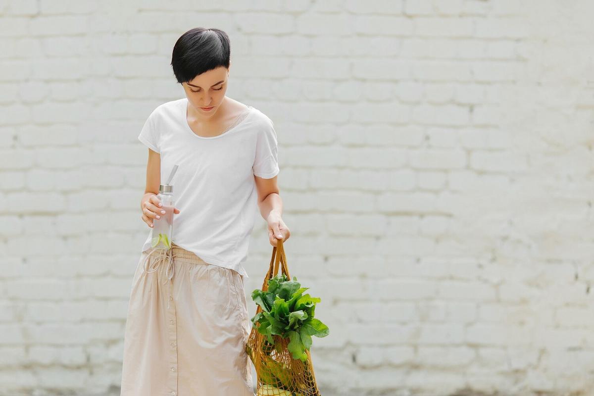 Sustainable Fashion: Brands Leading the Way in Eco-conscious Clothing